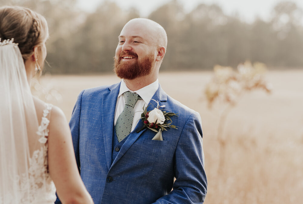 Why to Have an Elopement or Wedding First Look